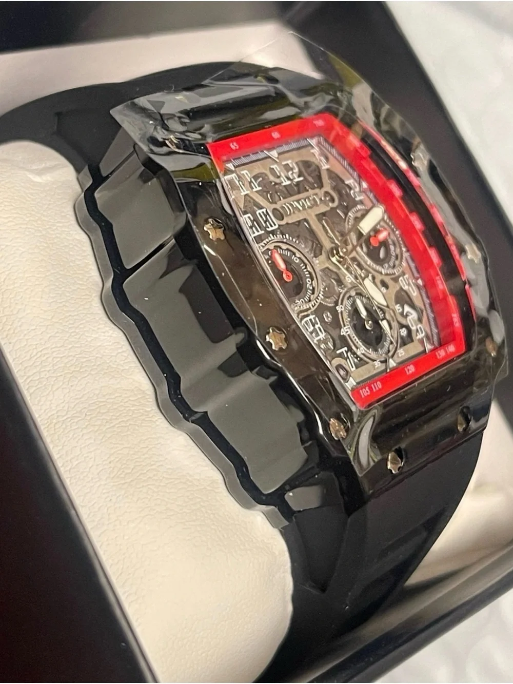 Invicta Racing Valxor Unisex Watch - 40mm, Black & Red (69767) new